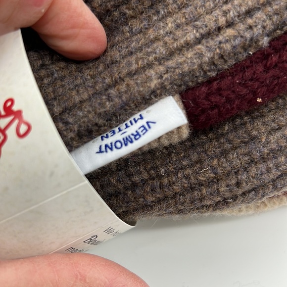 Vermont mittens Bernie mittens -New - Picture 4 of 12